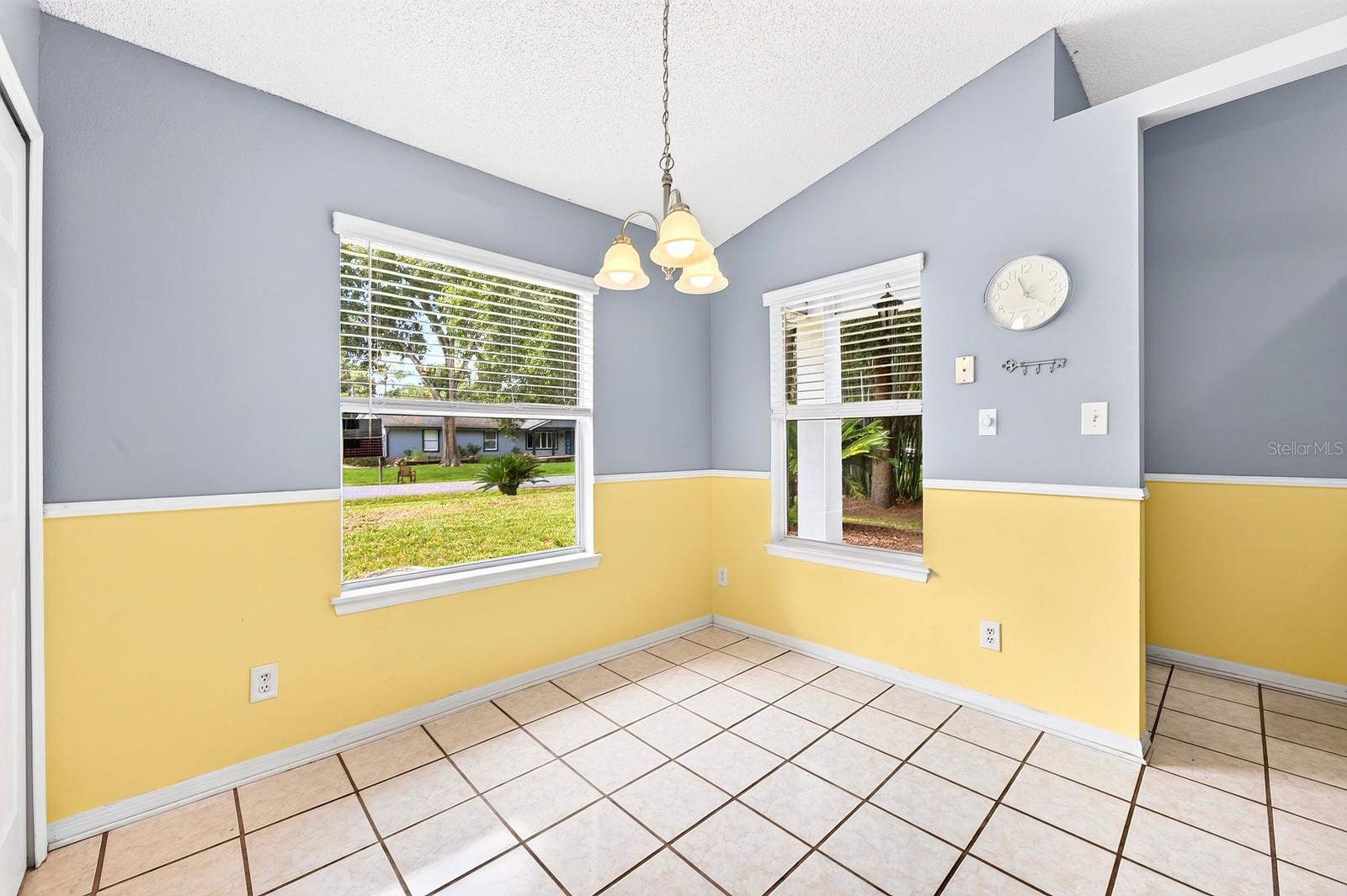 14411 Desilu Dr Property Photo 44