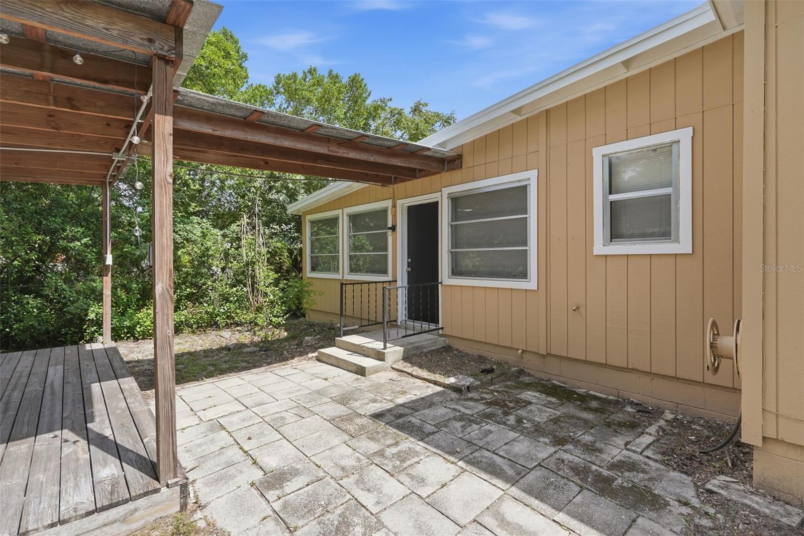 1915 Carrigan Ave Property Photo 25