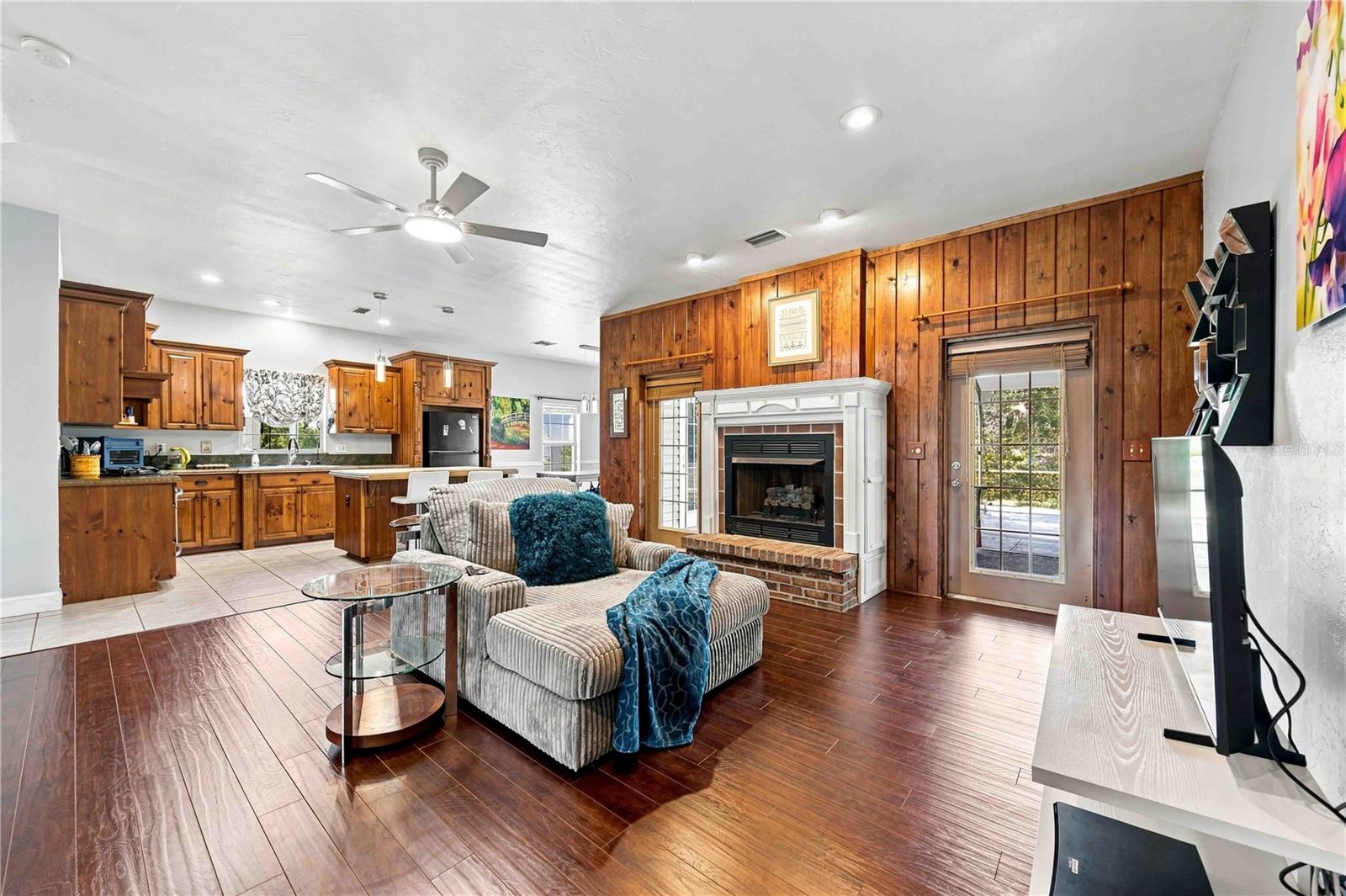 2711 Snyder Rd Property Photo 15
