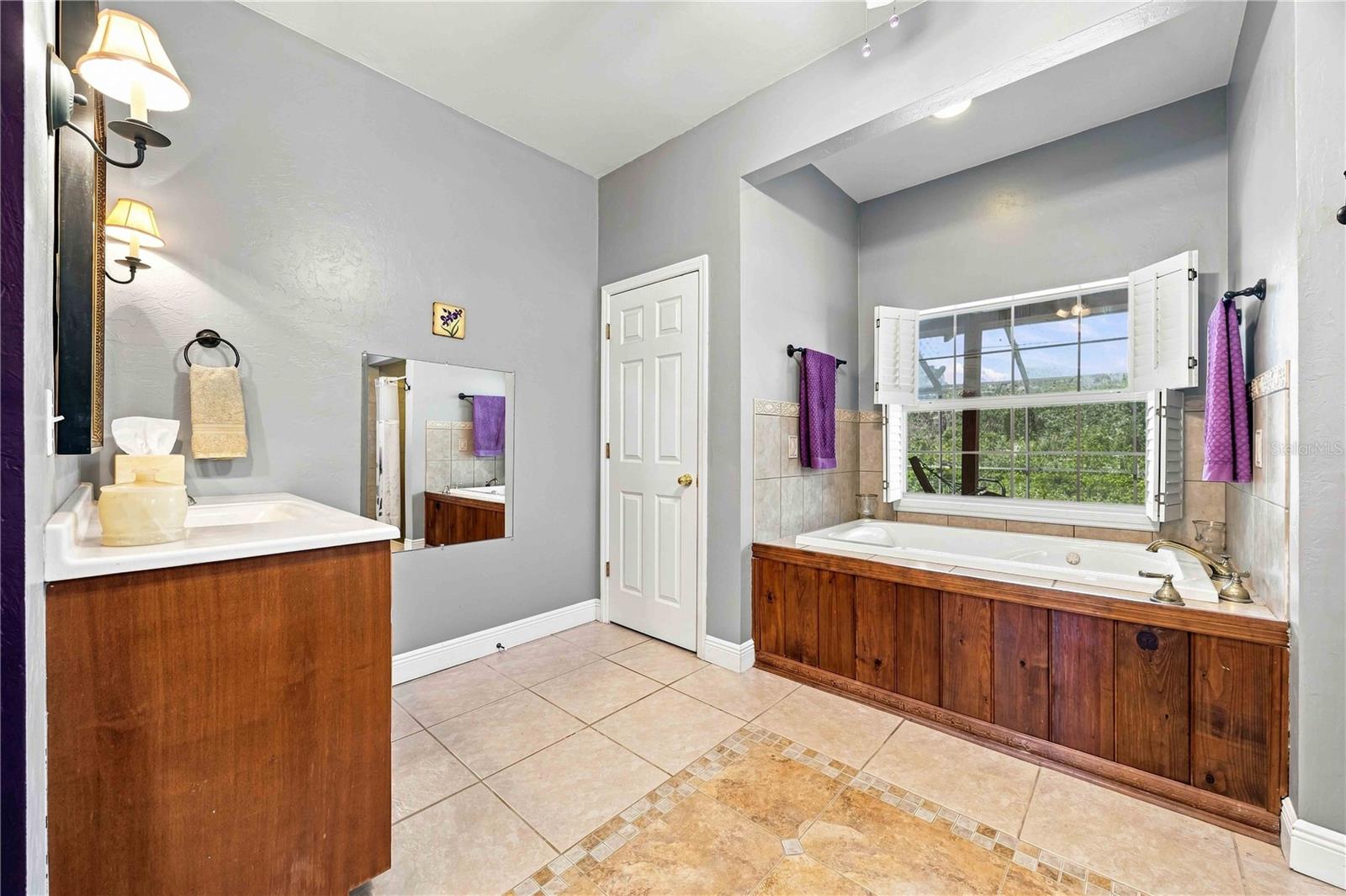 2711 Snyder Rd Property Photo 25