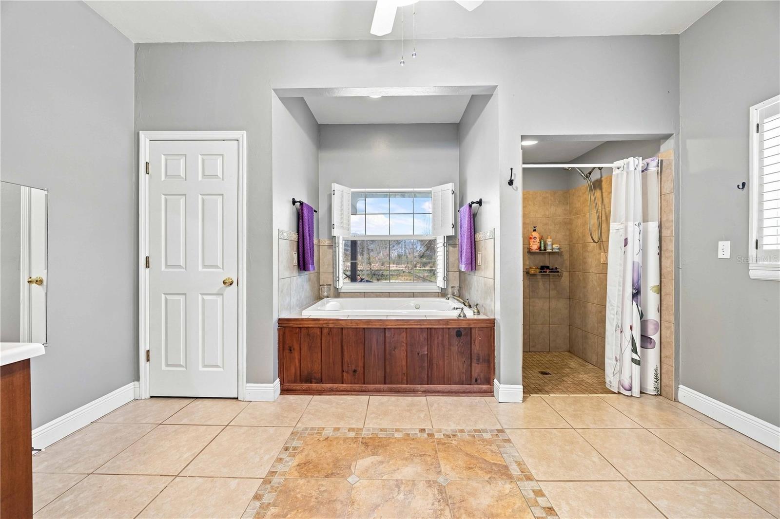 2711 Snyder Rd Property Photo 27