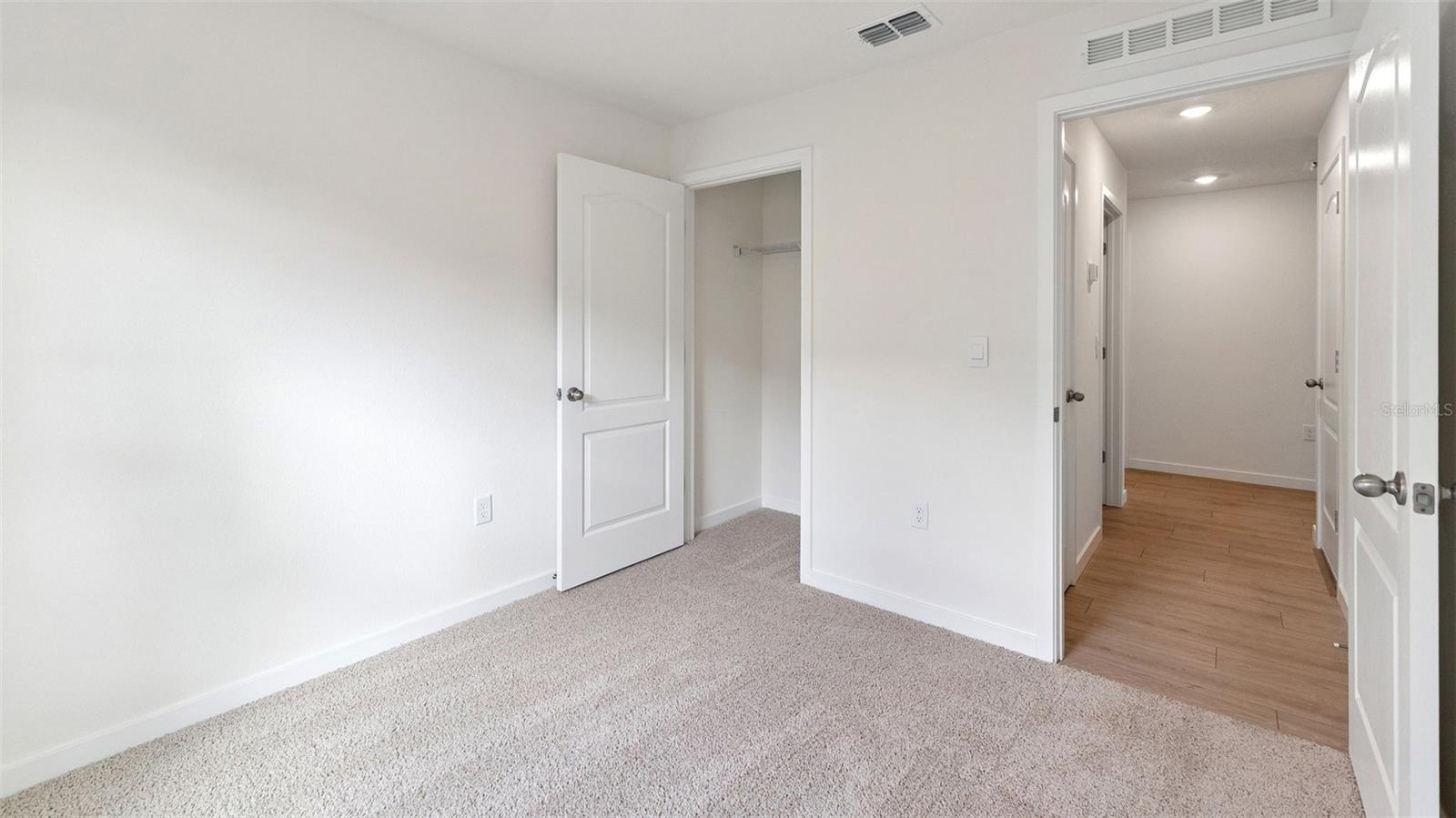 139 Heirloom Dr Property Photo 16