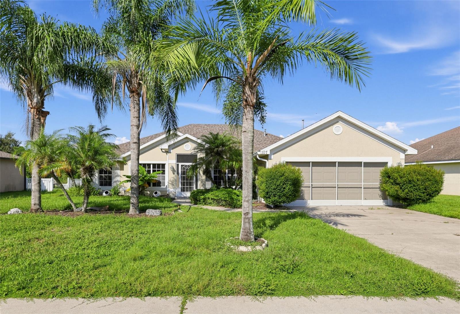 107 SANDERLING DR Property Photo 1