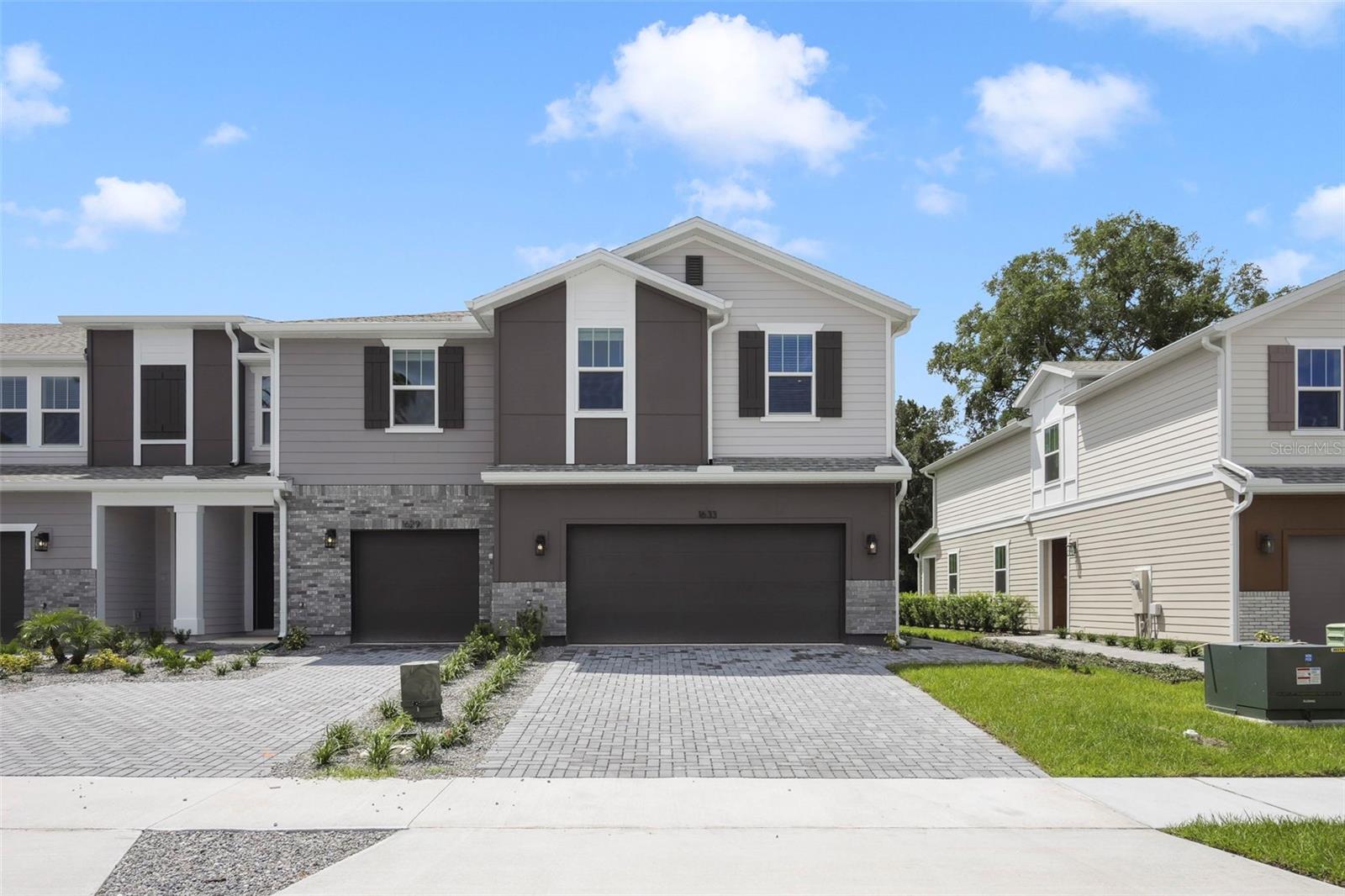 1633 Greenleaf Woods Cv Property Photo 1