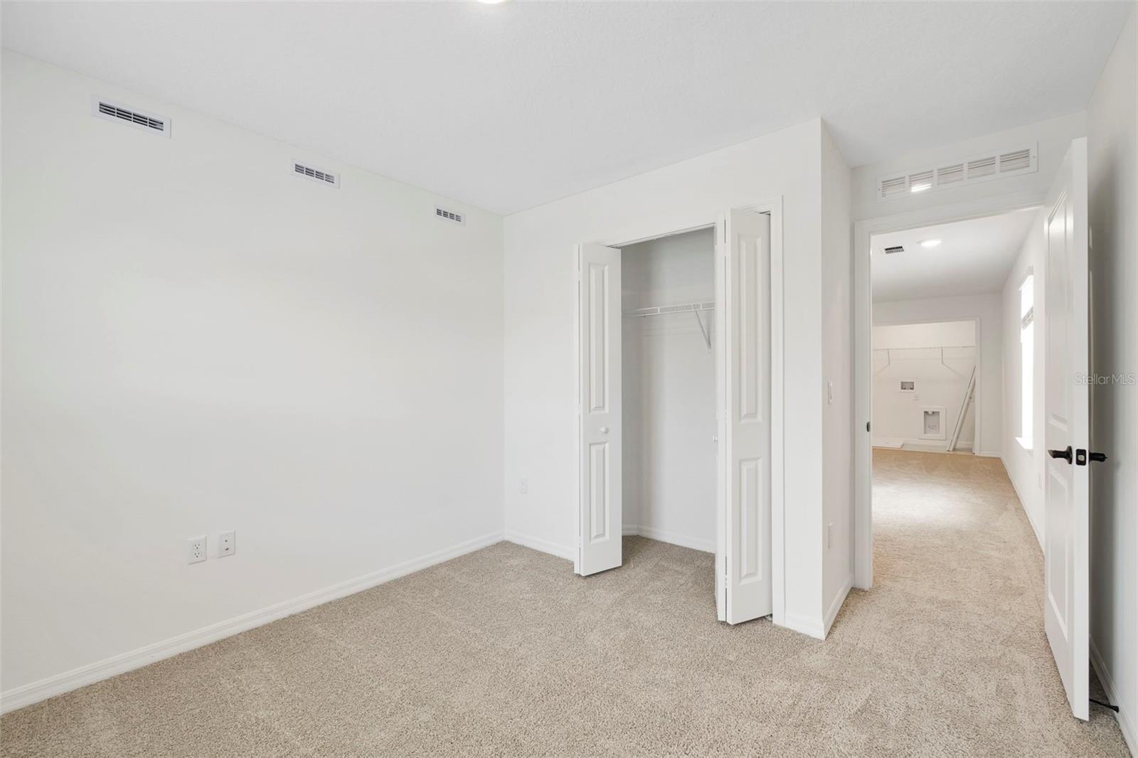 1633 Greenleaf Woods Cv Property Photo 14