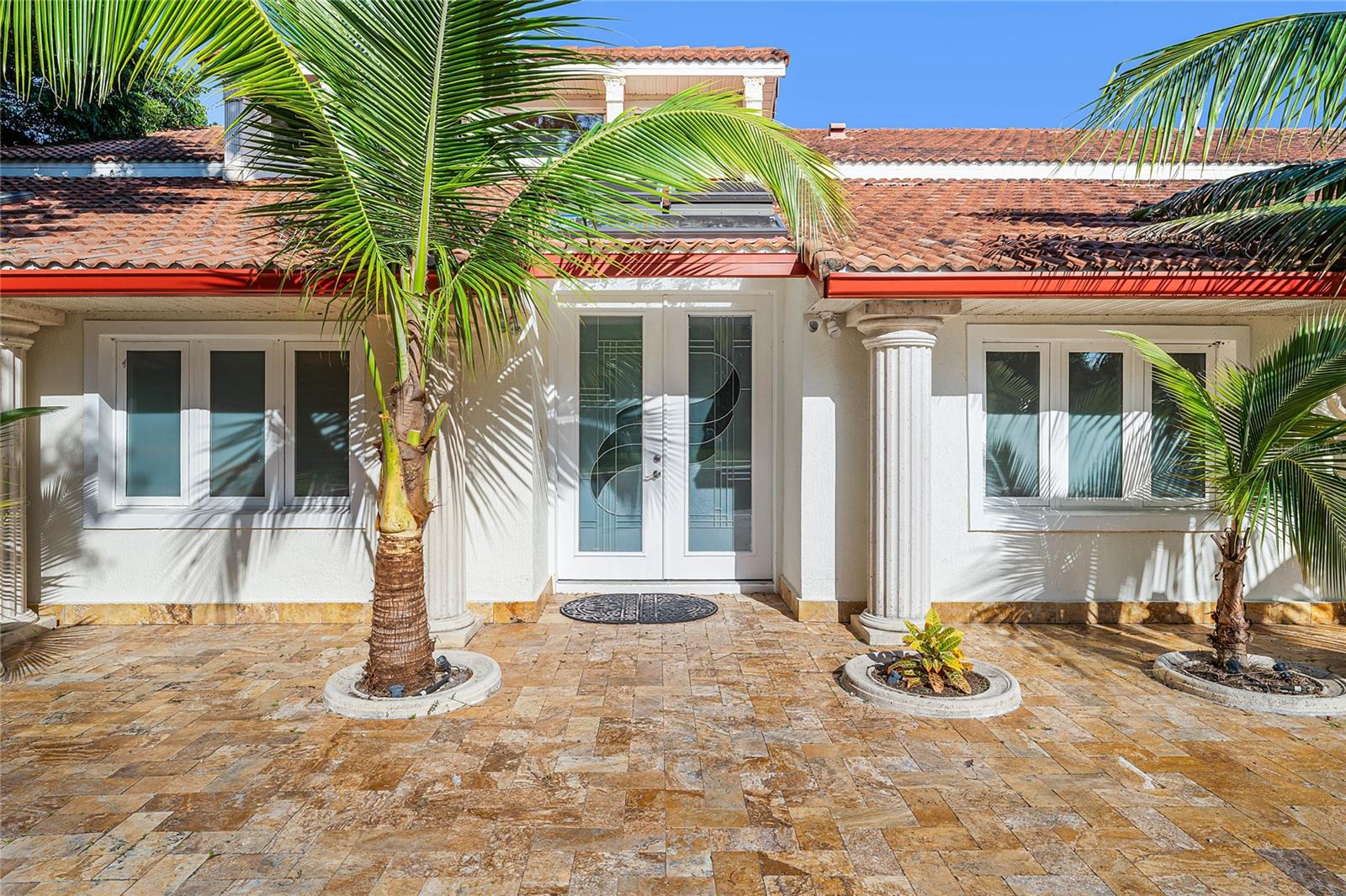 8605 Bay Shore Cv Property Photo 7