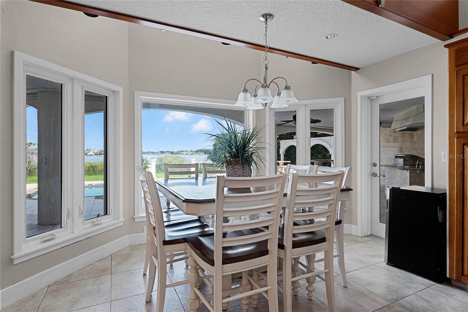 8605 Bay Shore Cv Property Photo 17