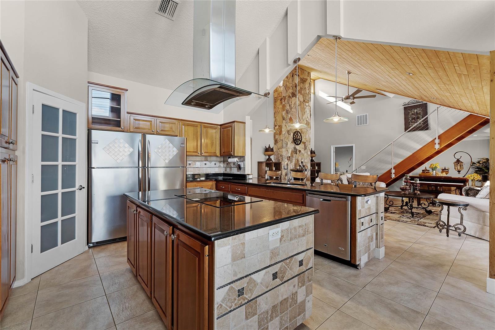 8605 Bay Shore Cv Property Photo 18