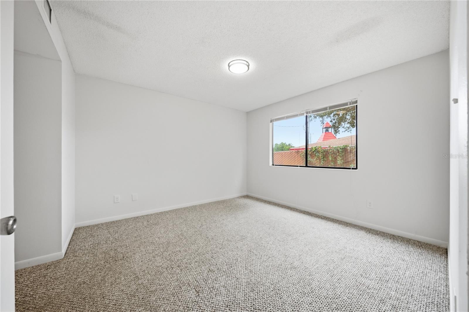 2755 Barna Ave Property Photo 34