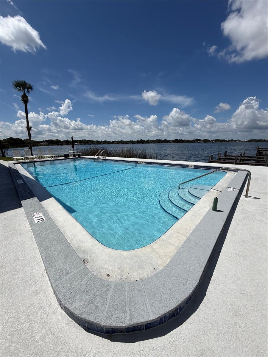 4328 Edgewater Dr #e104 Property Photo 5