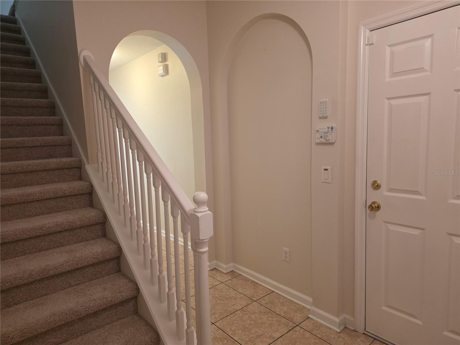 16661 Cedar Crest Dr Property Photo 7