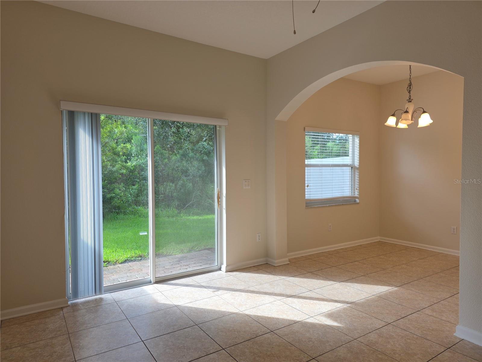 16661 Cedar Crest Dr Property Photo 14