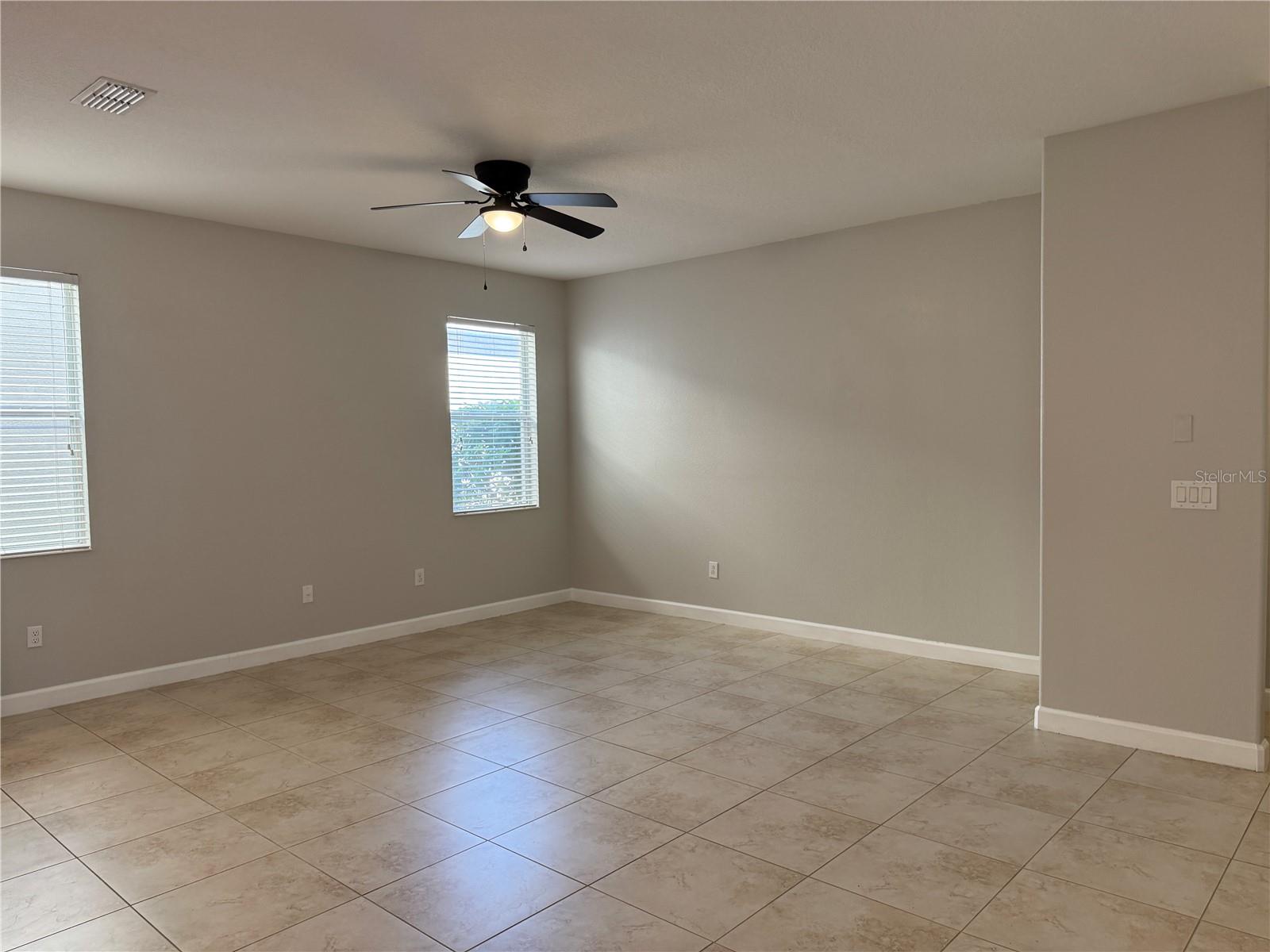 15025 Evergreen Oak Loop Property Photo 4