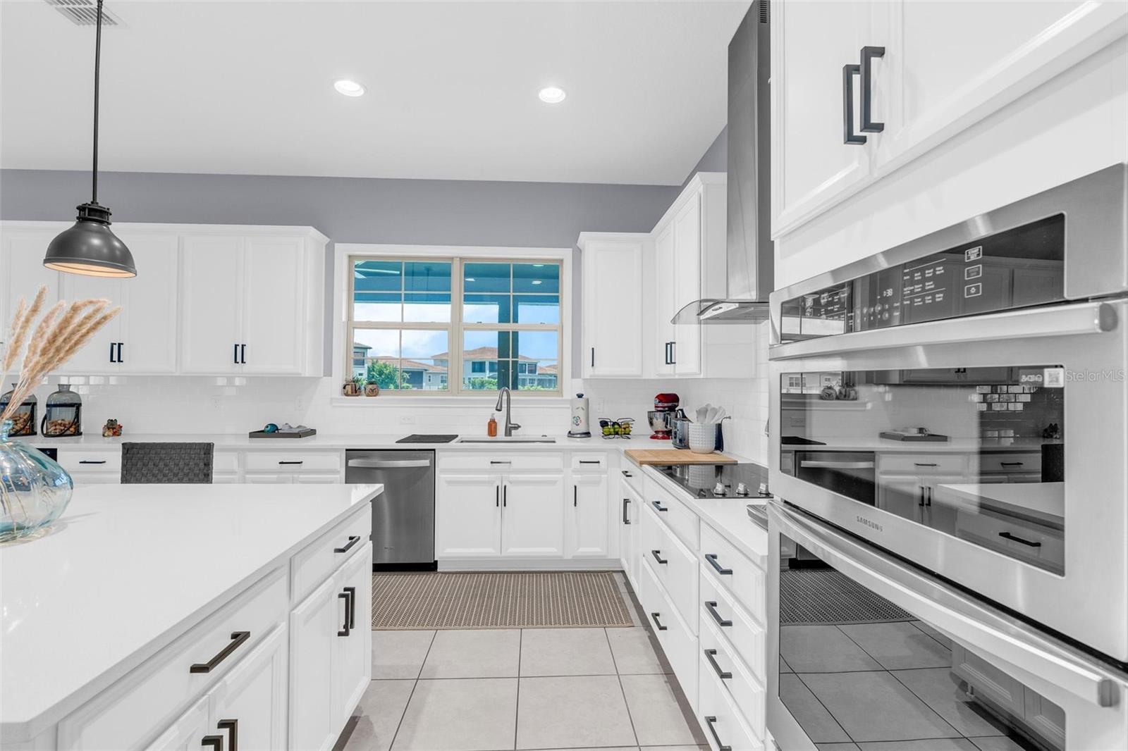 13031 Stanthorne Ave Property Photo 12