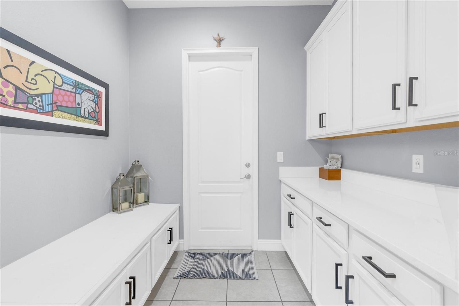 13031 Stanthorne Ave Property Photo 15