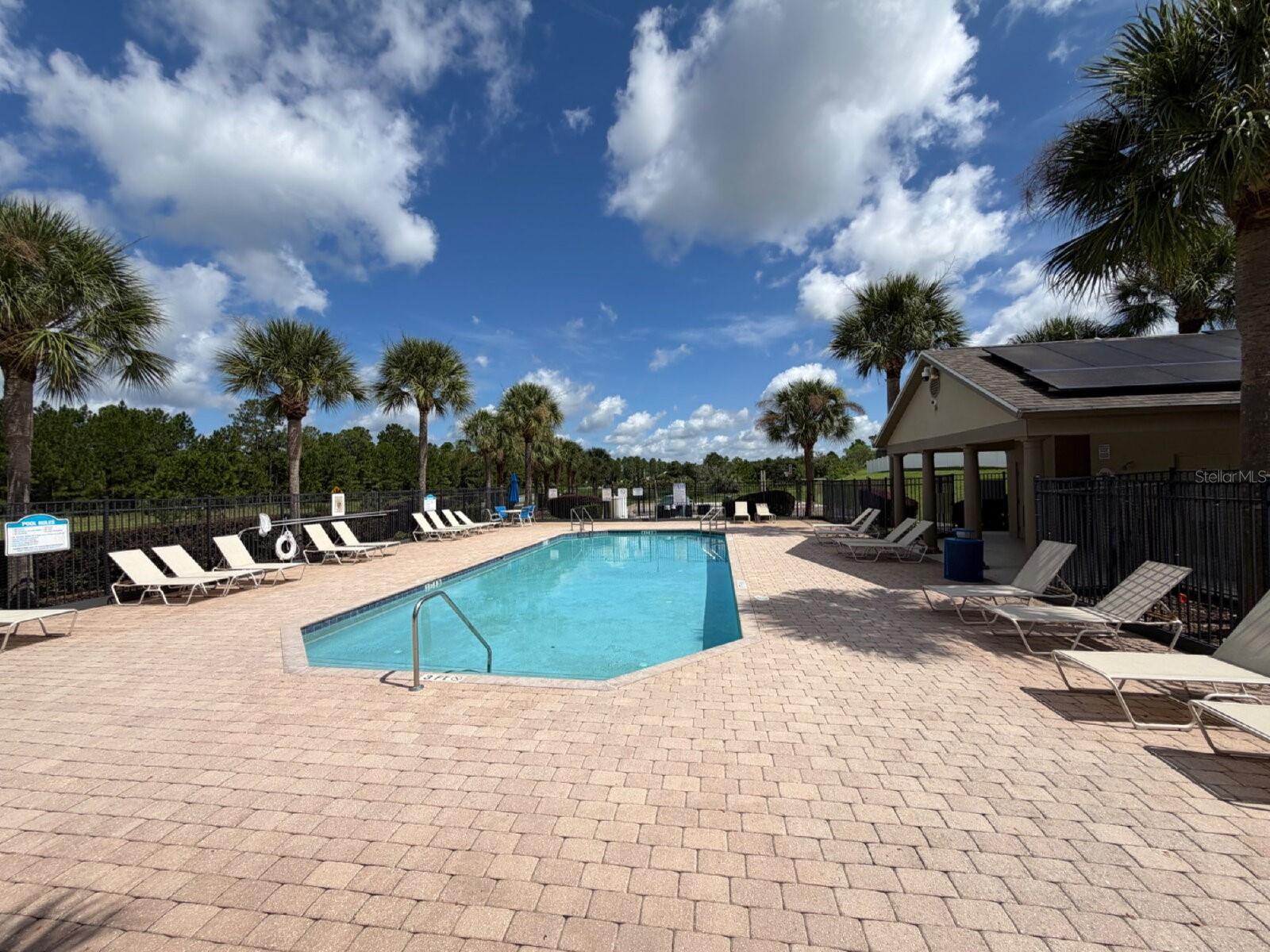 O6433099 Property Photo 21