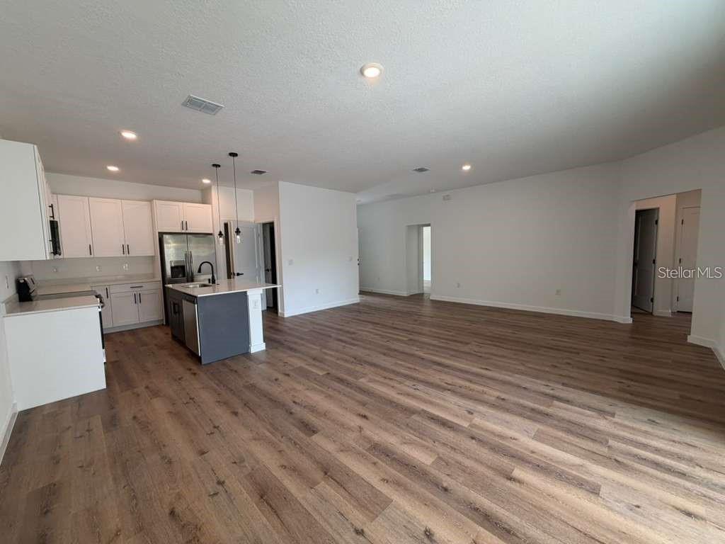 9905 N Odessa Way Property Photo 14