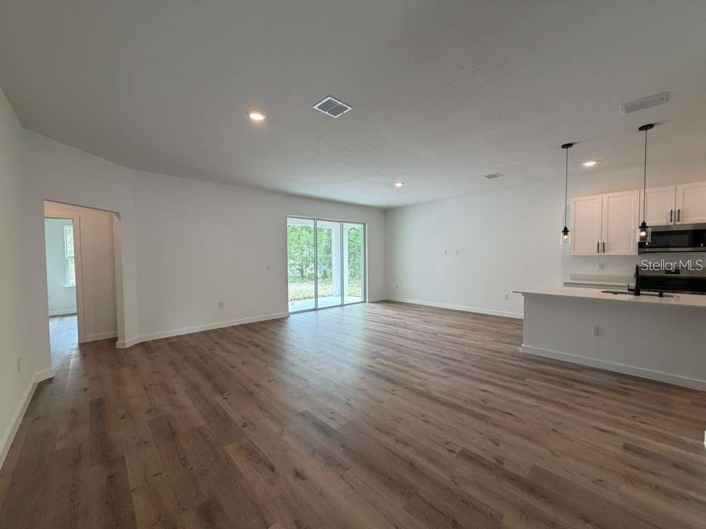 9905 N Odessa Way Property Photo 29