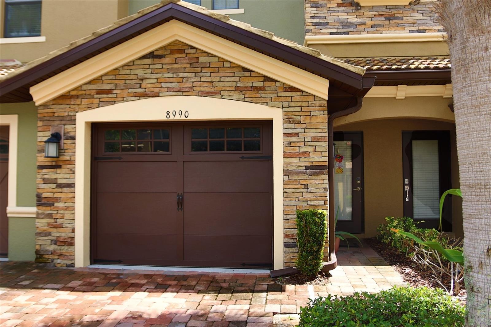 8990 AZALEA SANDS LN Property Photo 1