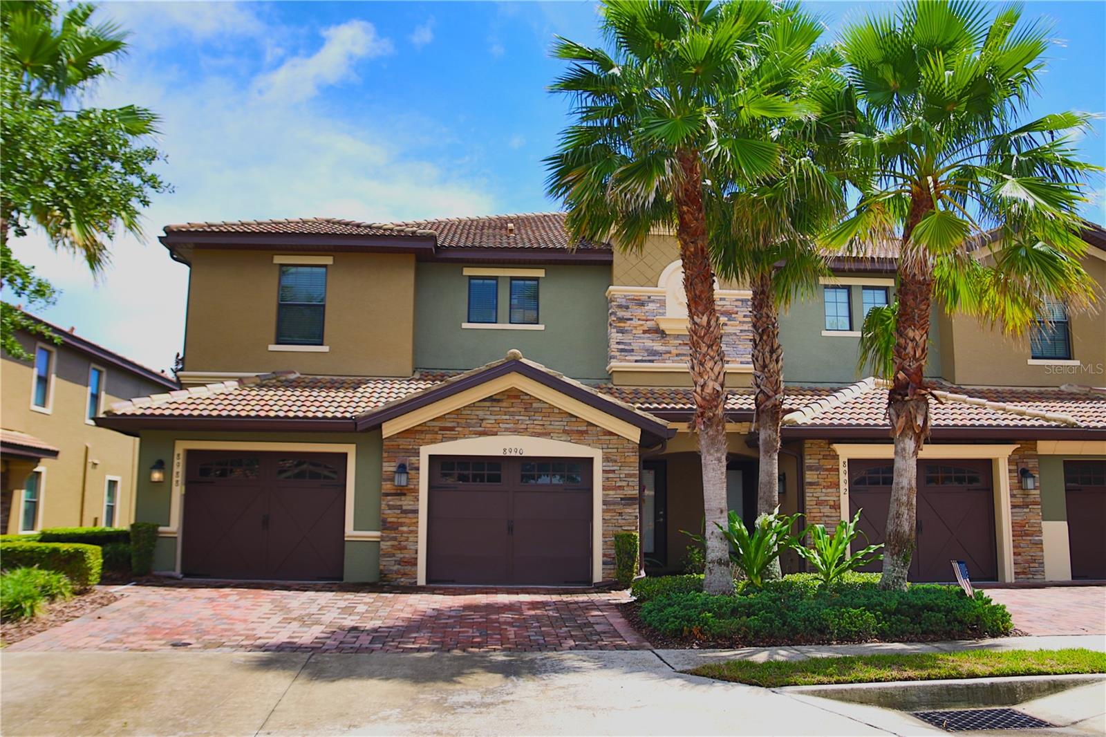 8990 Azalea Sands Ln Property Photo 2