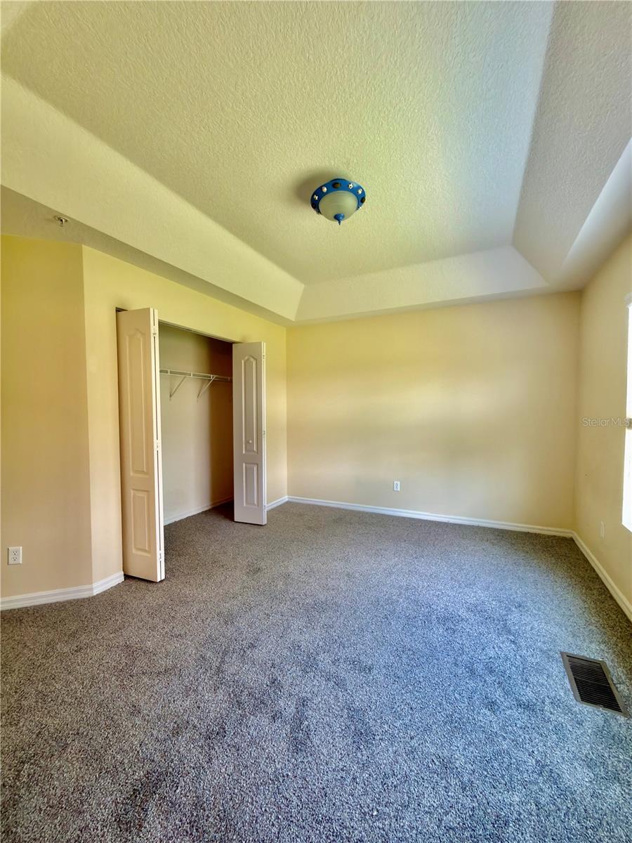 2305 Betsy Ross Ln Property Photo 4