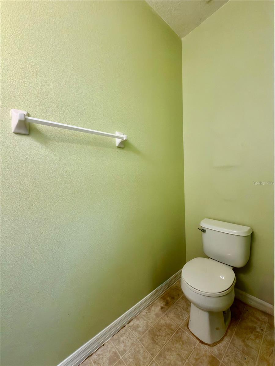 2305 Betsy Ross Ln Property Photo 5