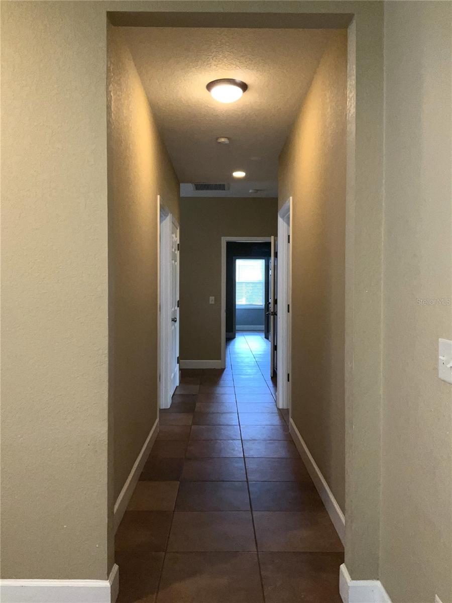 3613 S Summerlin Ave Property Photo 8