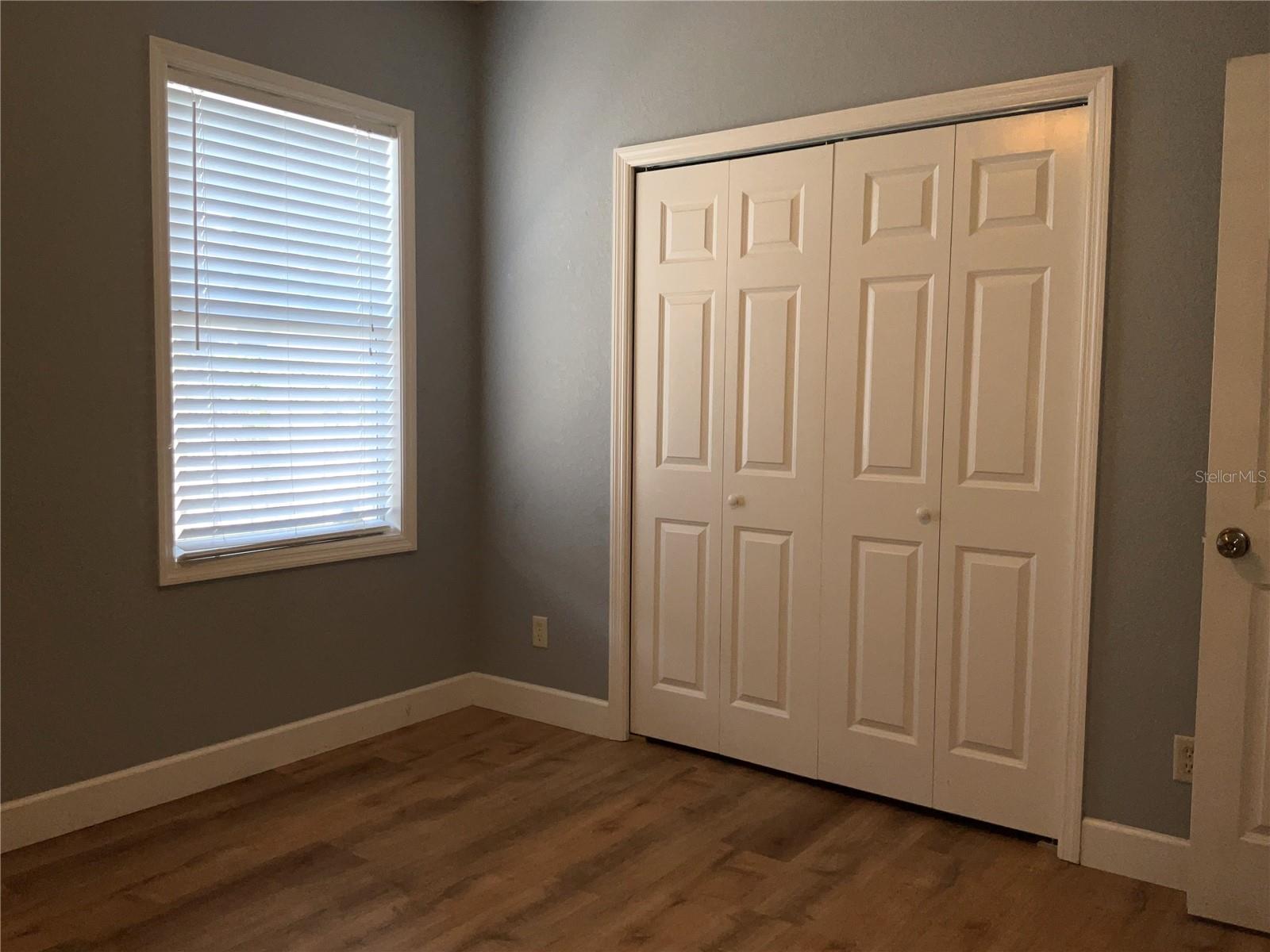 3613 S Summerlin Ave Property Photo 10