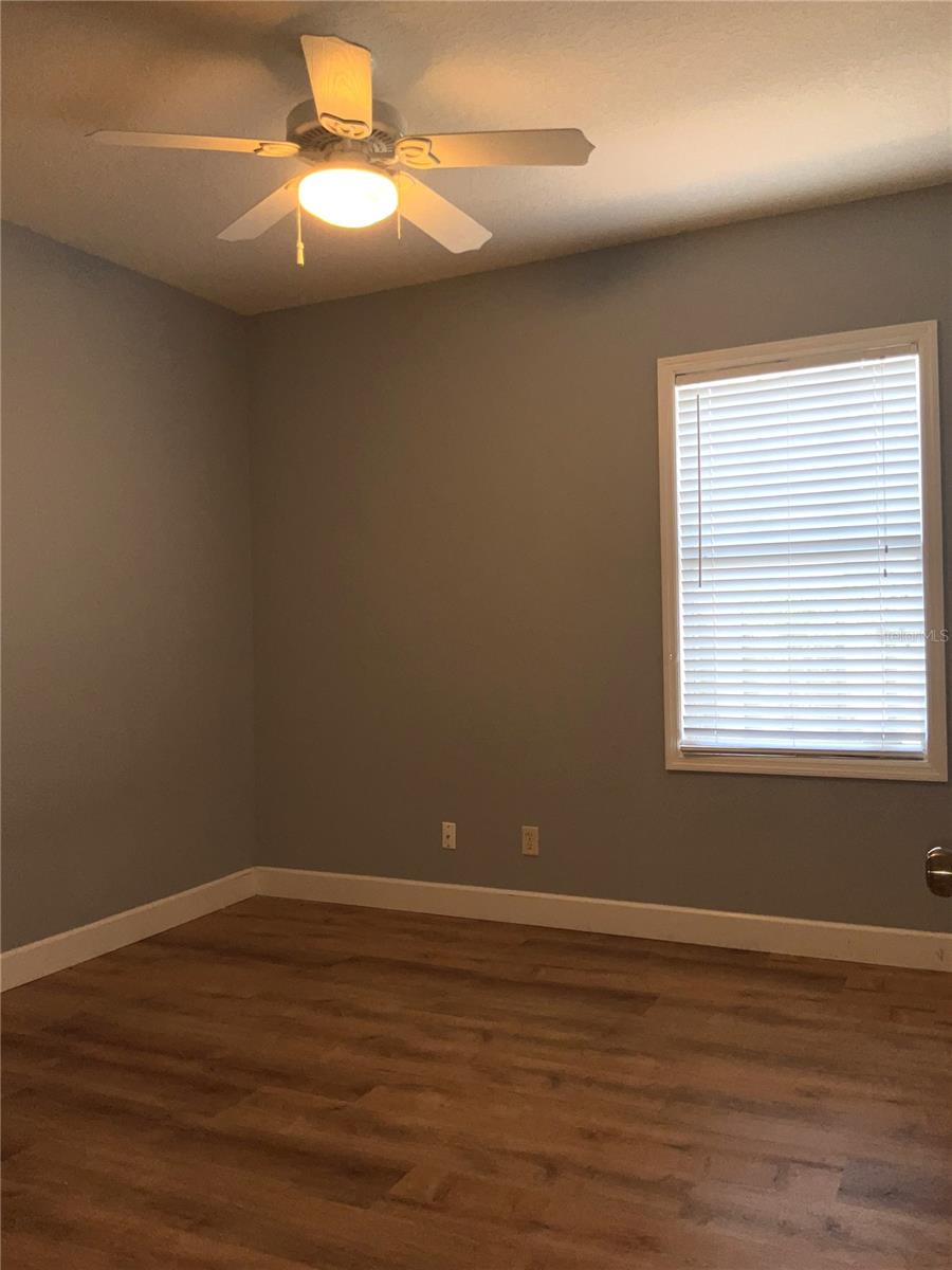 3613 S Summerlin Ave Property Photo 12