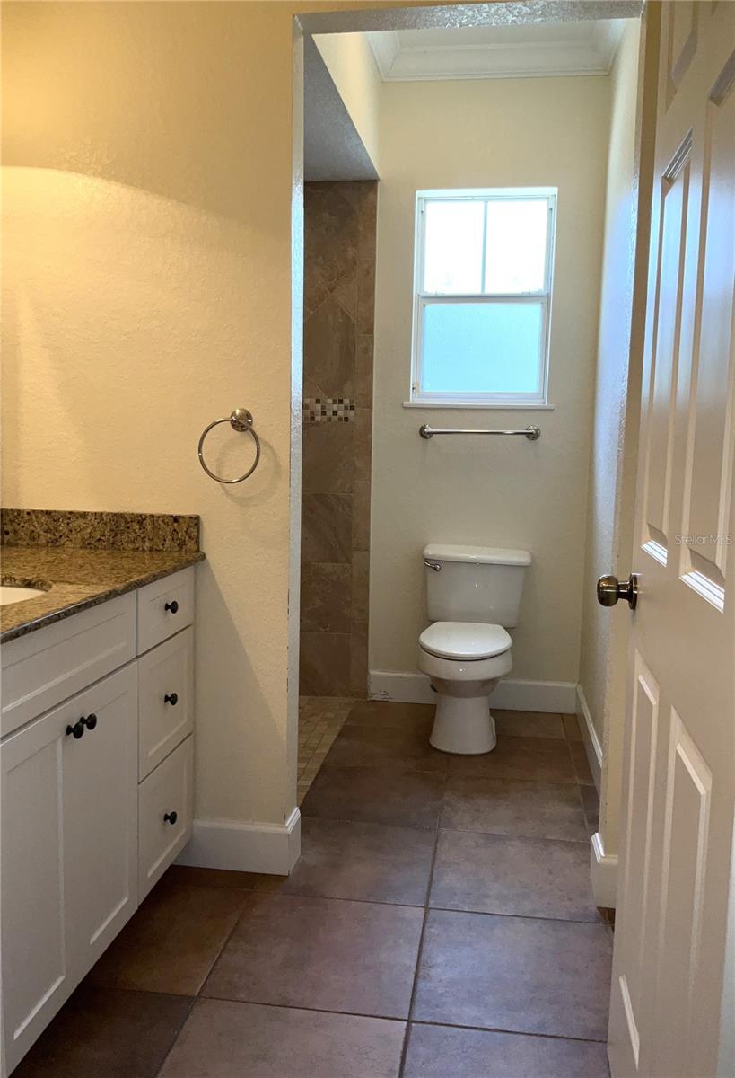 3613 S Summerlin Ave Property Photo 13