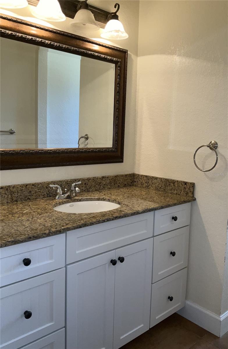 3613 S Summerlin Ave Property Photo 14