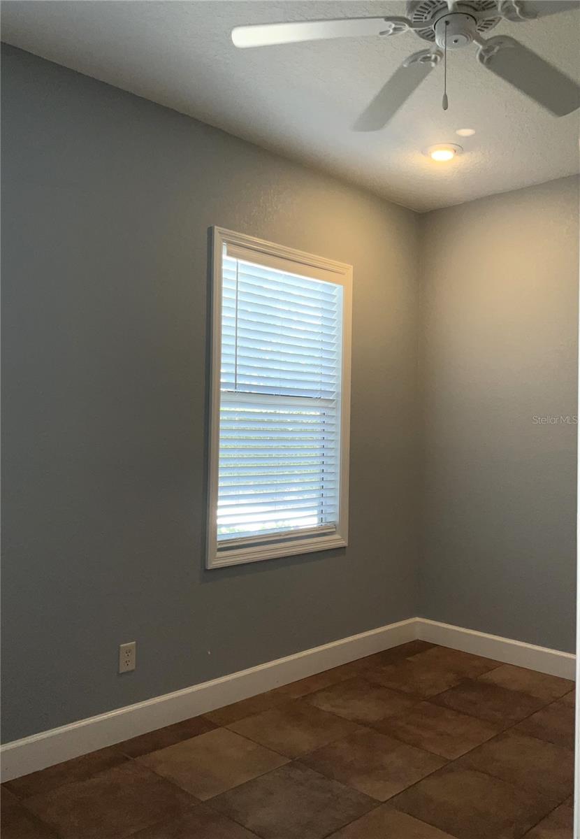 3613 S Summerlin Ave Property Photo 27