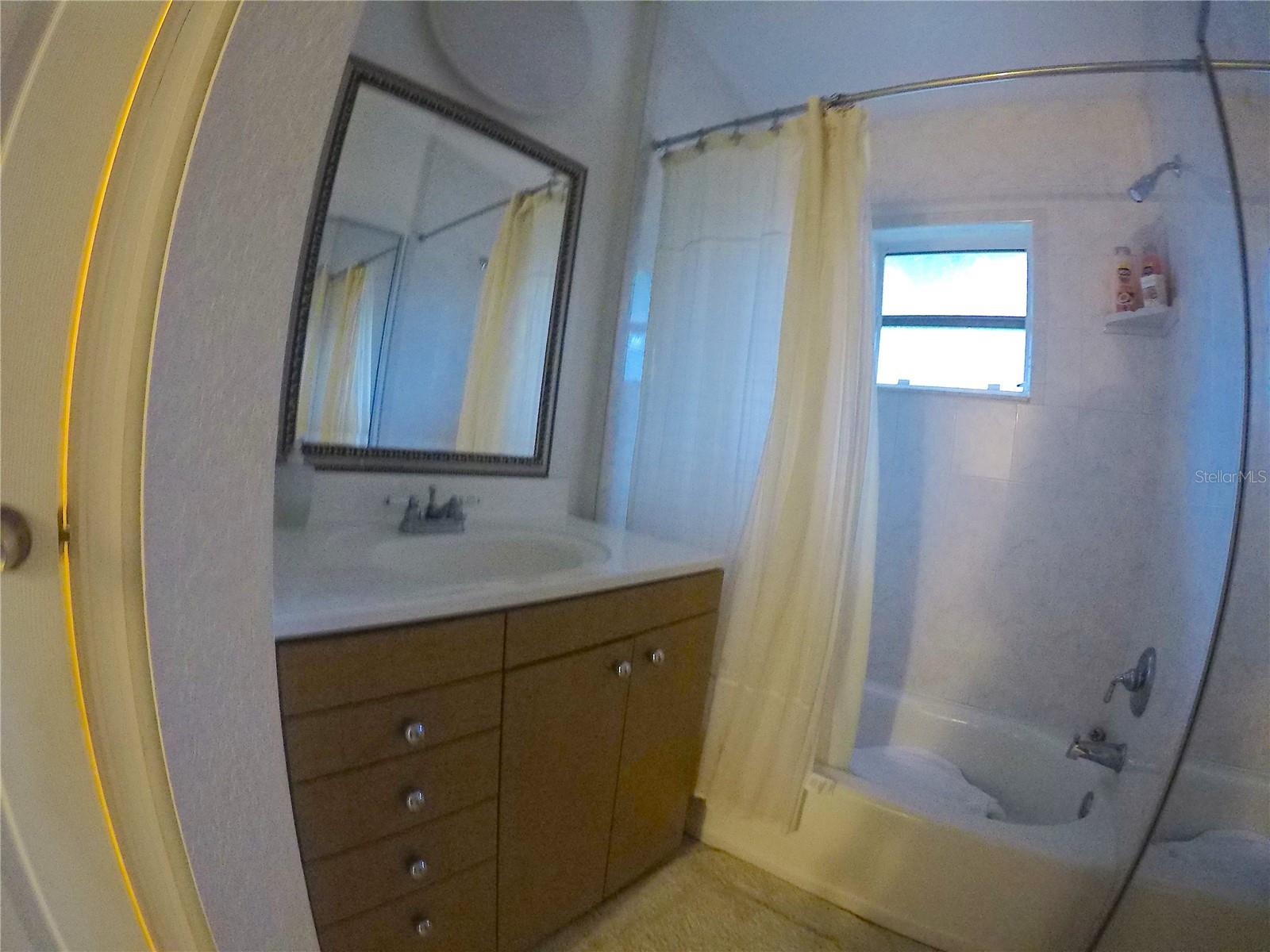 18620 Wayne Rd #1 Property Photo 8