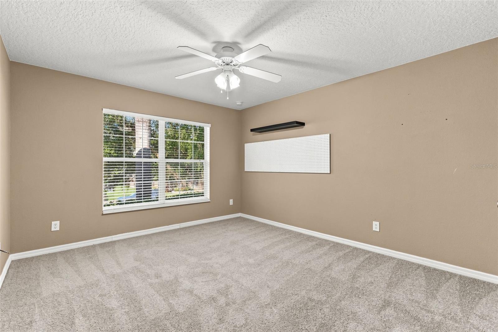 531 Hearthglen Blvd Property Photo 18