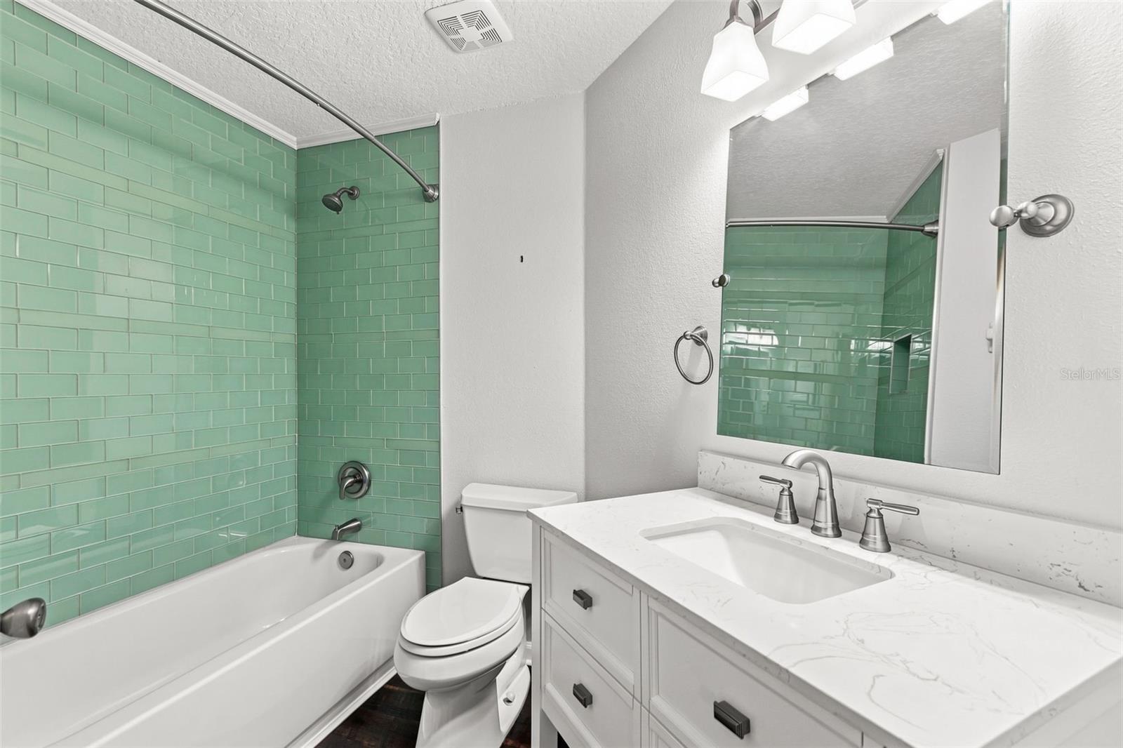 531 Hearthglen Blvd Property Photo 20