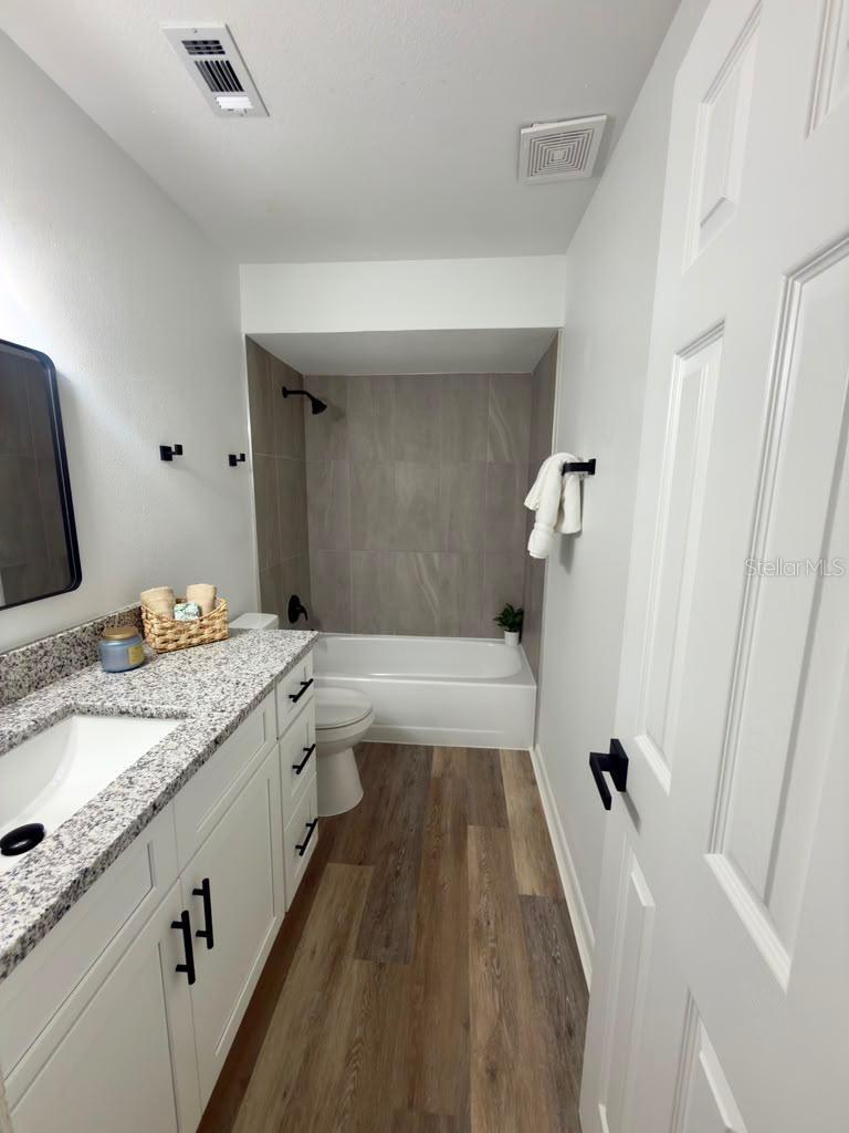 5219 Via Hacienda Cir #b109 Property Photo 14