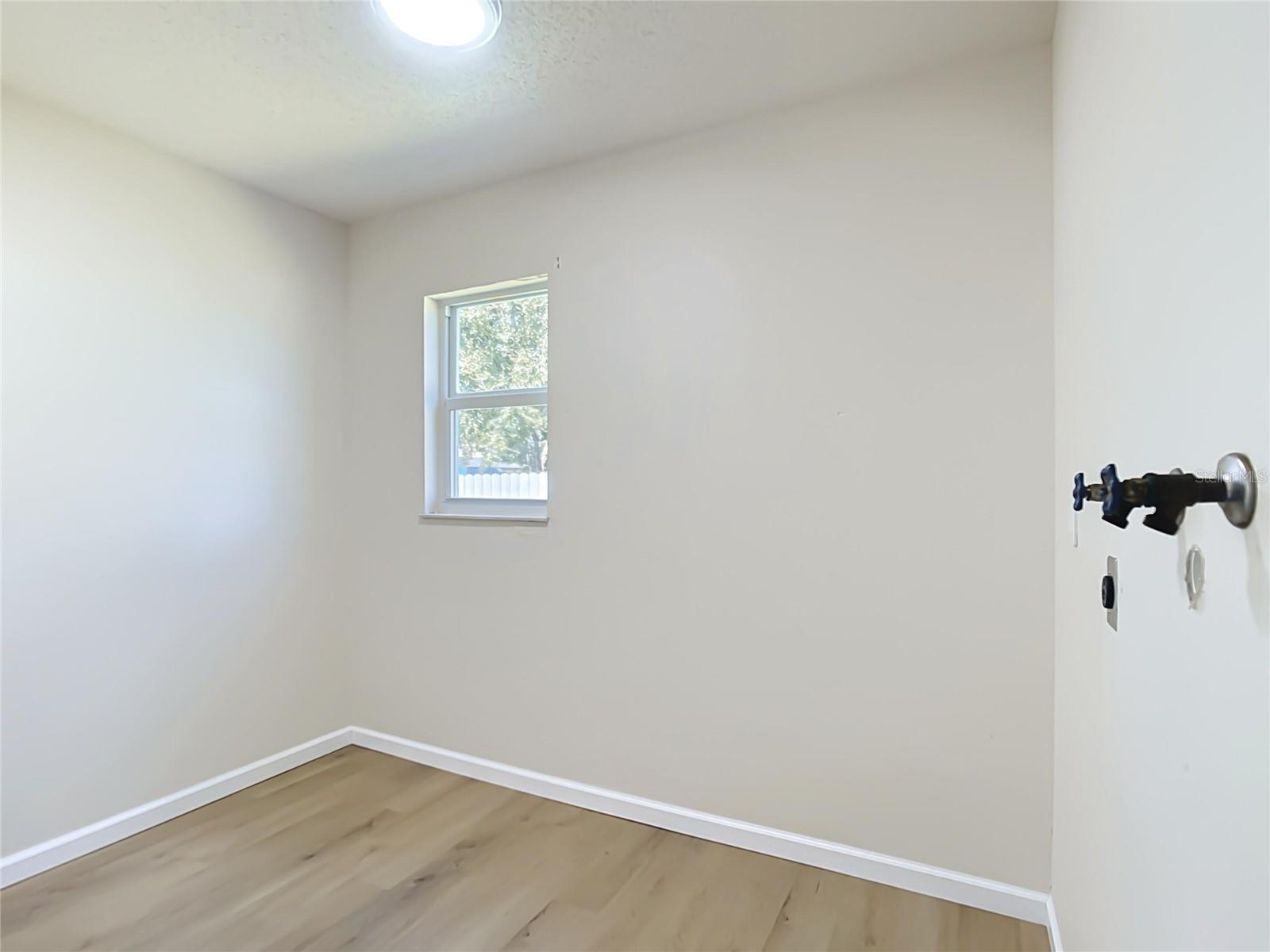 4441 Mulgrave Ave Property Photo 31