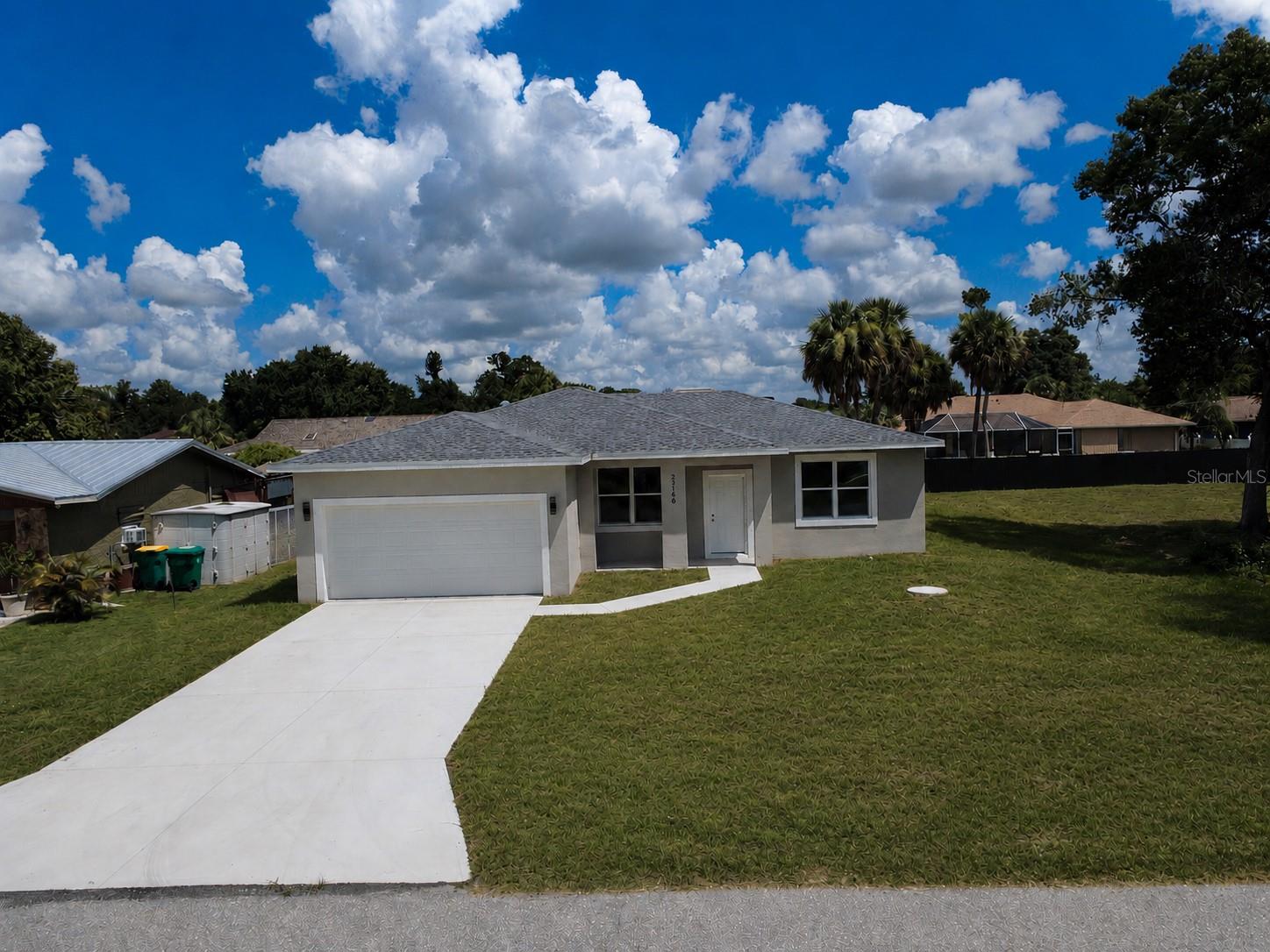 23198 Goldcoast Ave Property Photo 2