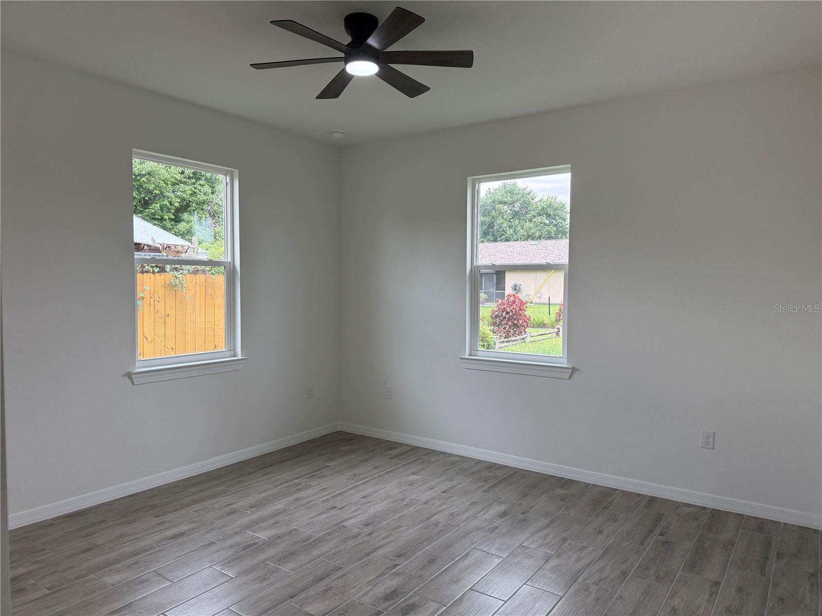 23198 Goldcoast Ave Property Photo 17