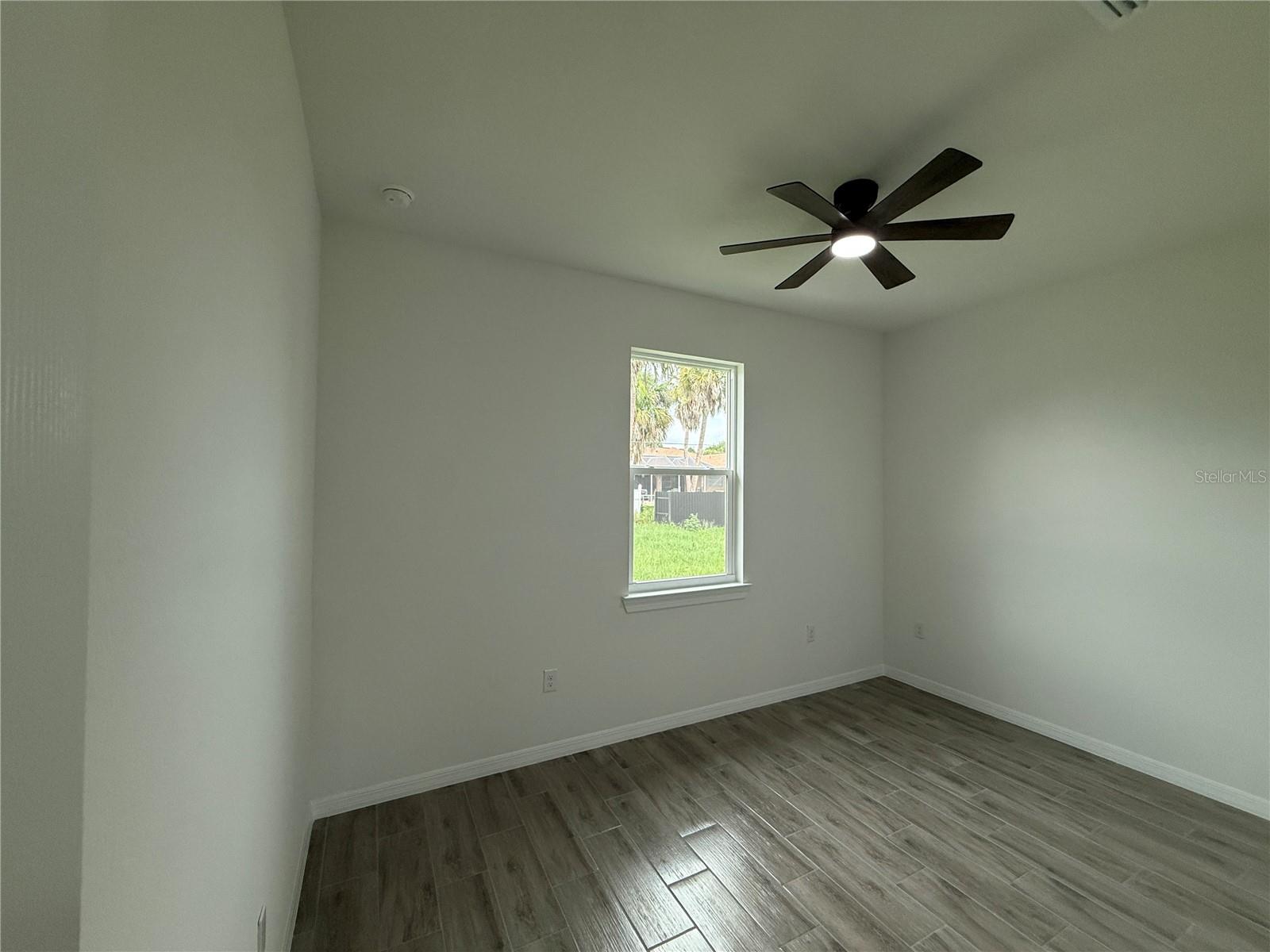 23198 Goldcoast Ave Property Photo 25
