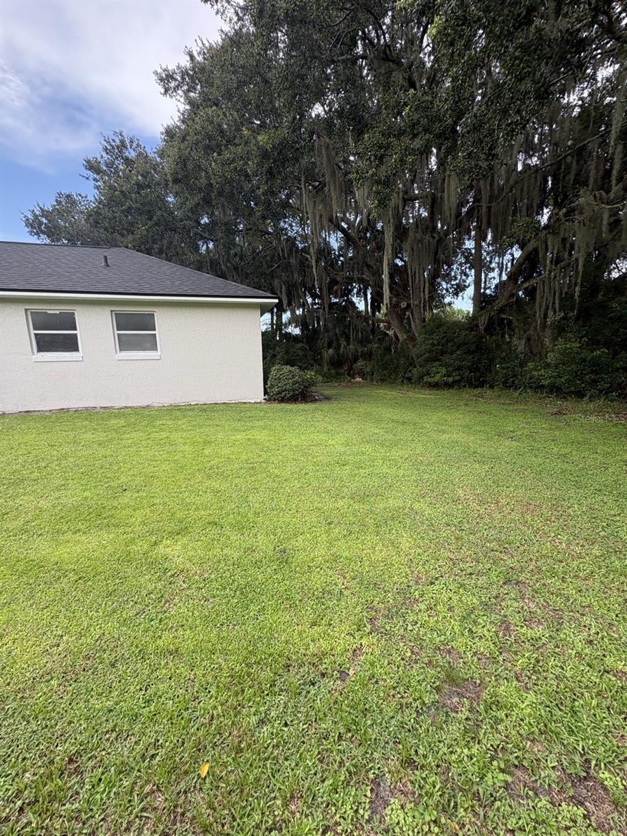 2513 Daffadil Ter Property Photo 37