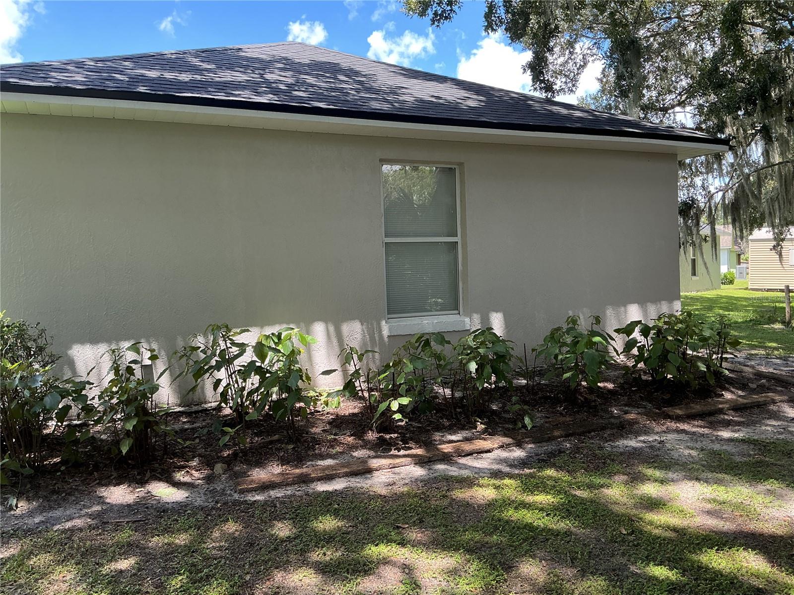 2513 Daffadil Ter Property Photo 44