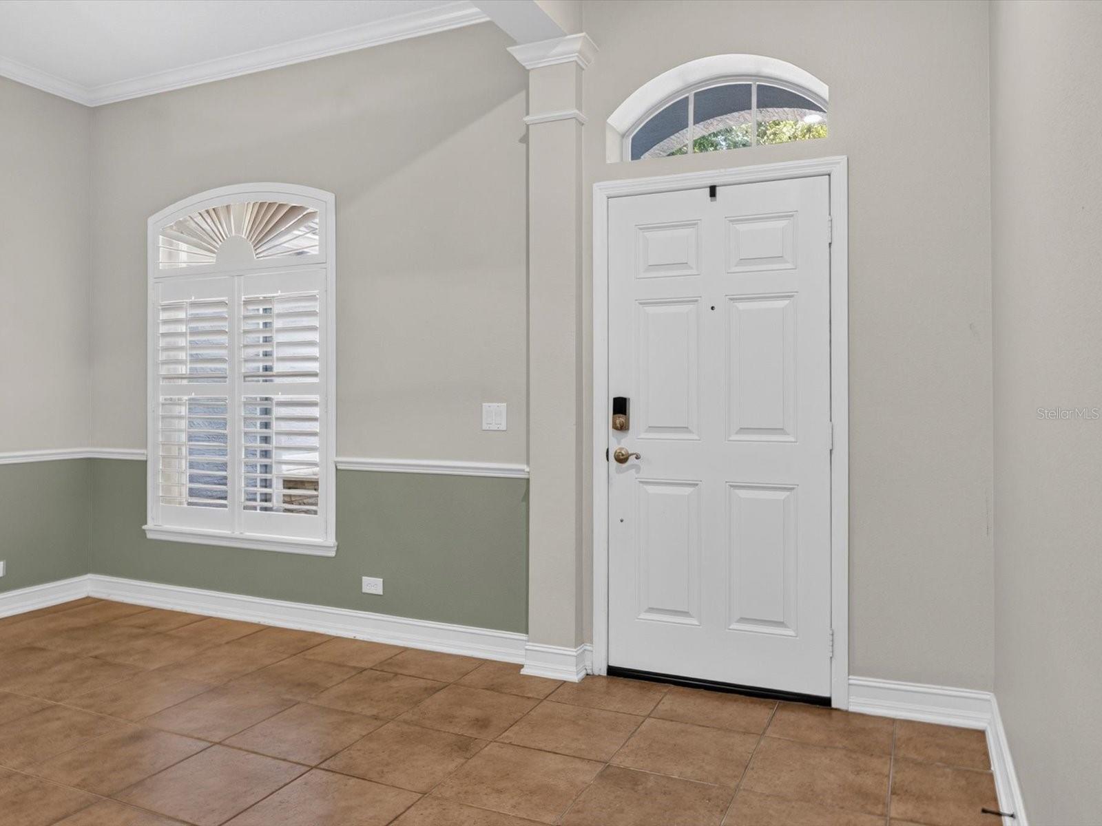 112 Bedford Ct Property Photo 3