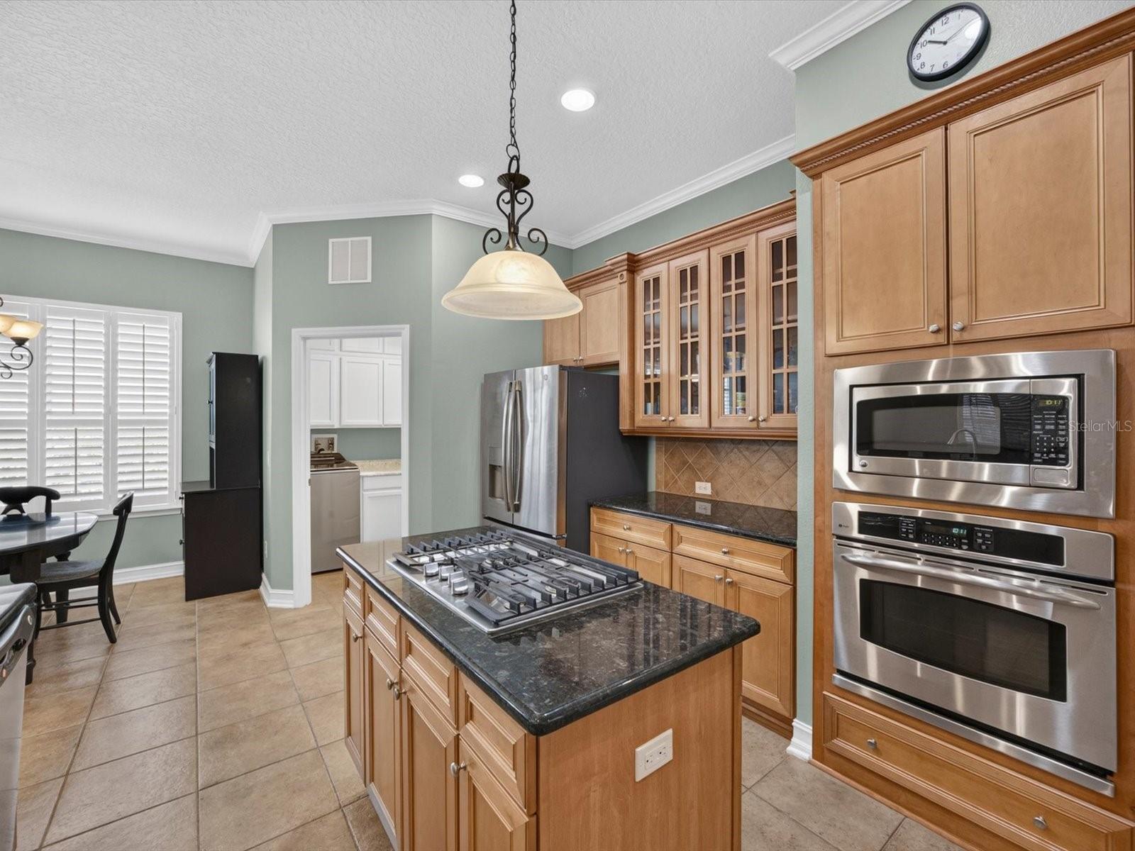 112 Bedford Ct Property Photo 5