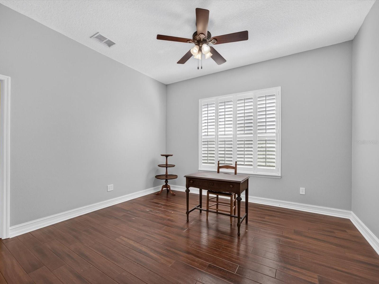 112 Bedford Ct Property Photo 18