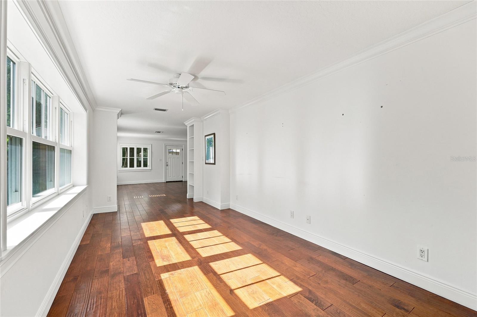 1431 Palm Ave Property Photo 12