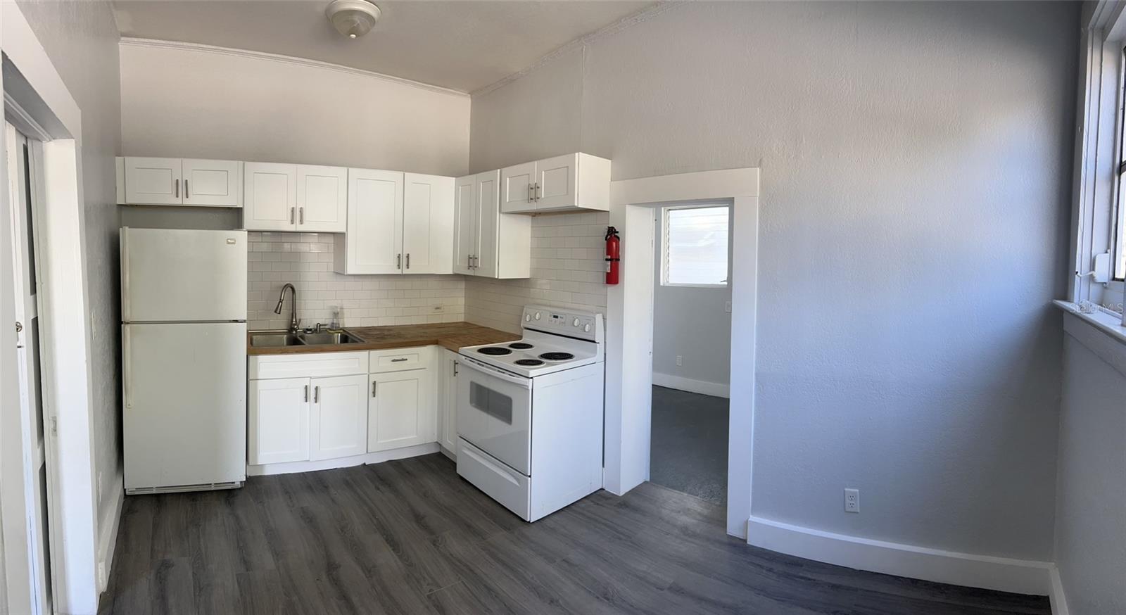 901 Pennsylvania Ave Property Photo 36