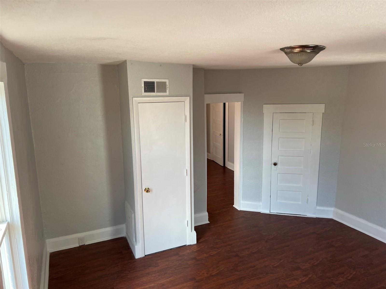 901 Pennsylvania Ave Property Photo 42