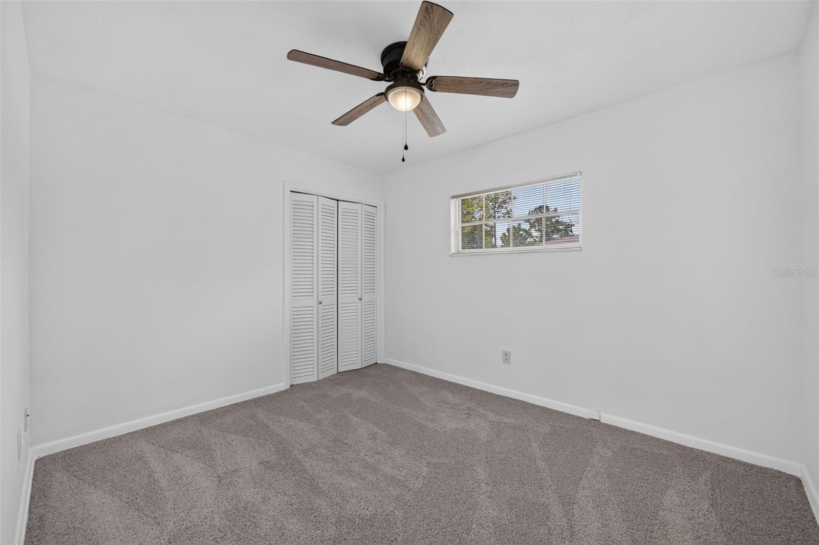 2453 Worthington Rd Property Photo 23