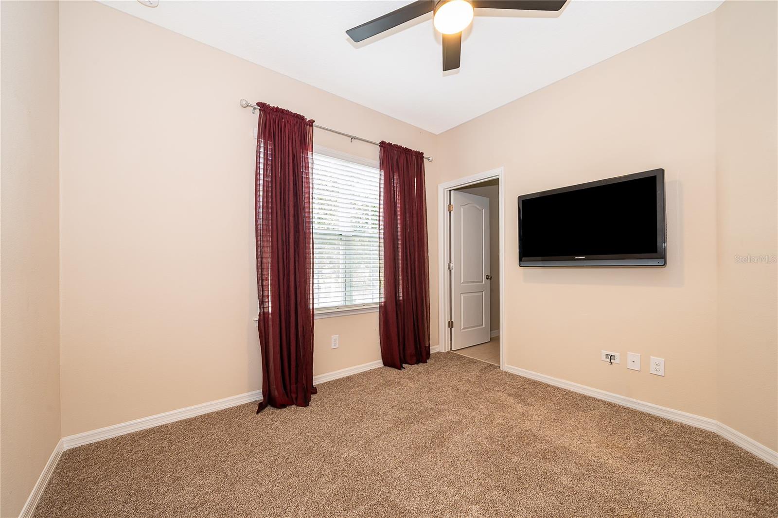 8641 Brookvale Dr Property Photo 14